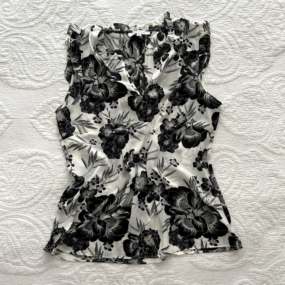 ROSE + OLIVE | floral blouse